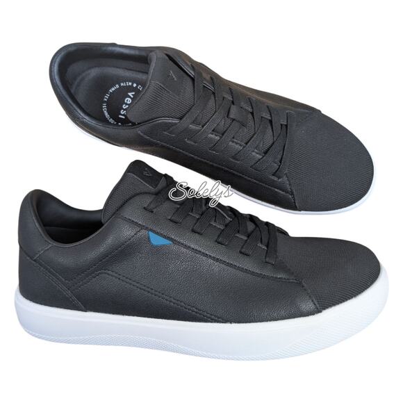 Vessi Soho Womens 10 Black White Low Top Waterproof Vegan Leather Casual Sneaker
